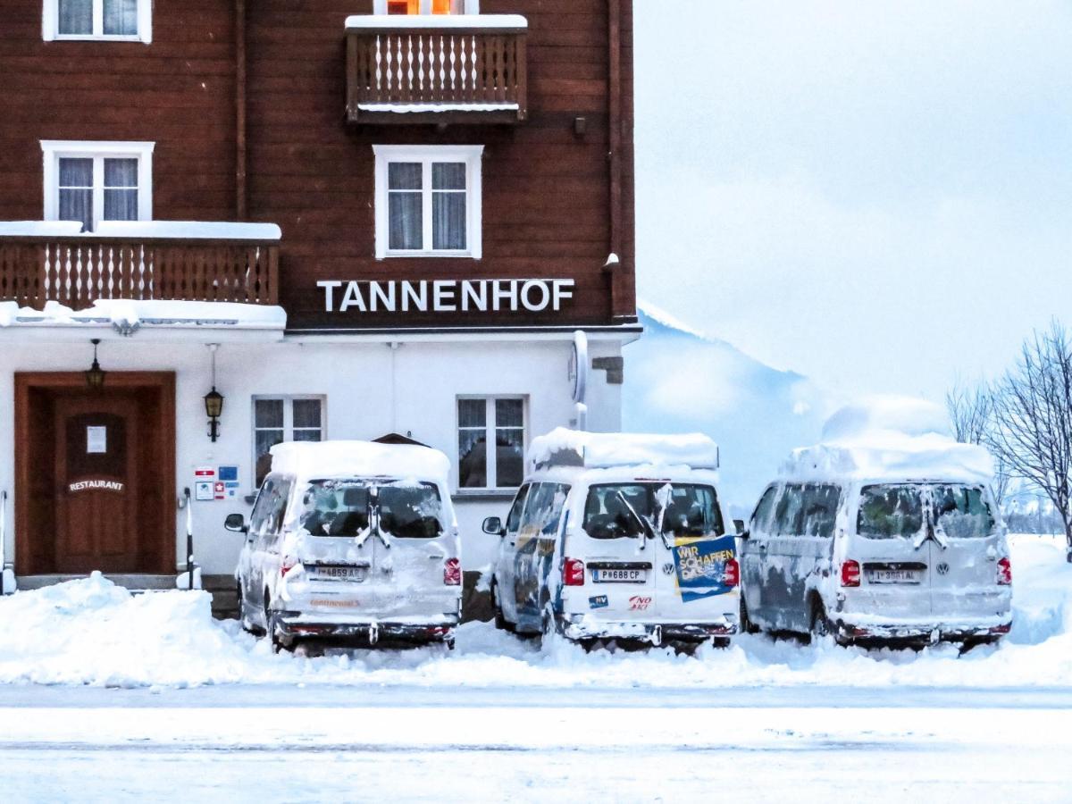 Hotel Tannenhof - Only Bed & Breakfast Обервальд Экстерьер фото